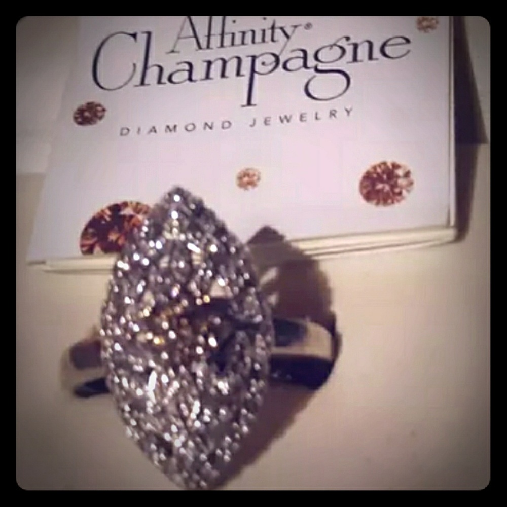 Diamond ring
